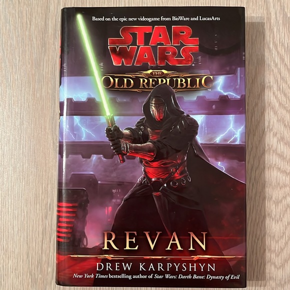 2 Star Wars books: The Old Republic Revan, Secrets of the Jedi - Picture 2 of 6